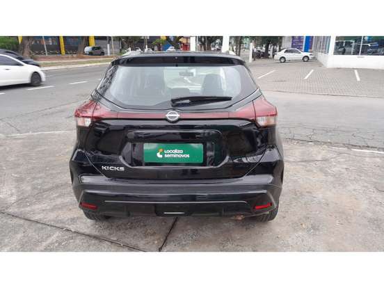 NISSAN-KICKS-2024