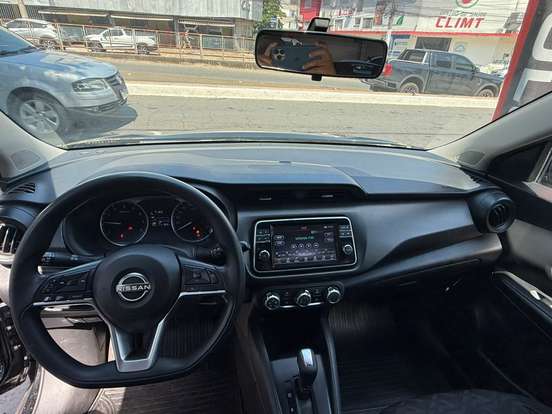 NISSAN-KICKS-2024