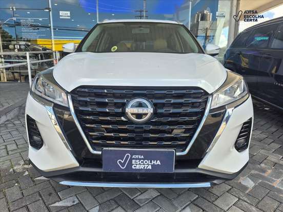 NISSAN-KICKS-2023