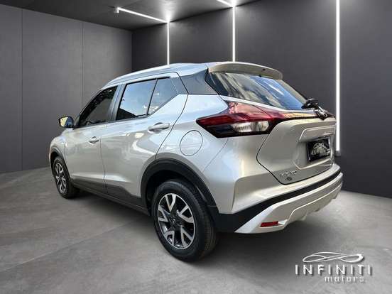 NISSAN-KICKS-2024