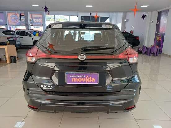 NISSAN-KICKS PLAY-2025