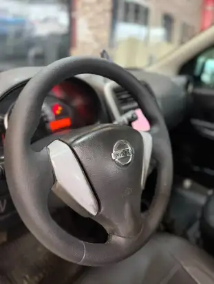 NISSAN-MARCH-2015
