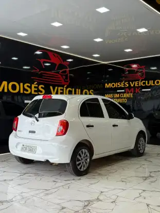 NISSAN-MARCH-2015