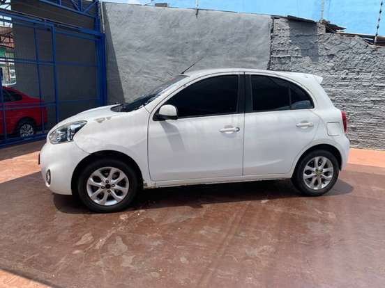 NISSAN-MARCH-2015