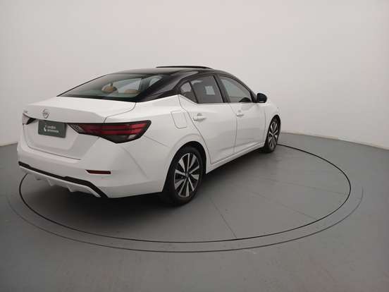 NISSAN-SENTRA-2023