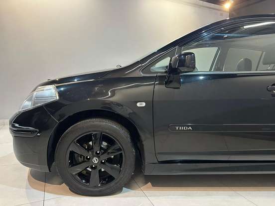 NISSAN-TIIDA-1.8 SL 16V FLEX 4P AUTOMÁTICO NISSAN-TIIDA-2012