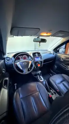 NISSAN-VERSA-2017