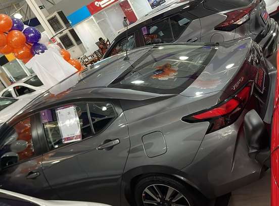 NISSAN-VERSA-2025