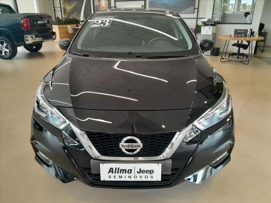 NISSAN-VERSA-2023
