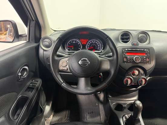 NISSAN-VERSA-1.6 16V FLEX SL 4P MANUAL NISSAN-VERSA-2014