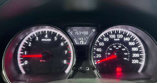 NISSAN-VERSA-2018