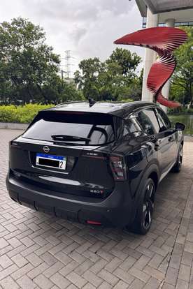 NISSAN-KICKS-2025
