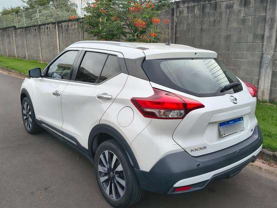 NISSAN-KICKS-1.6 16V FLEXSTART SL 4P XTRONIC NISSAN-KICKS-2020