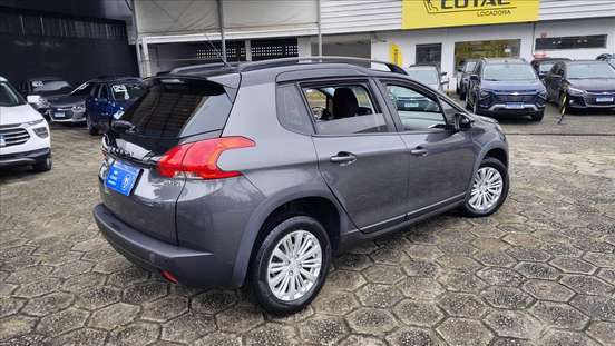 PEUGEOT-2008-2023