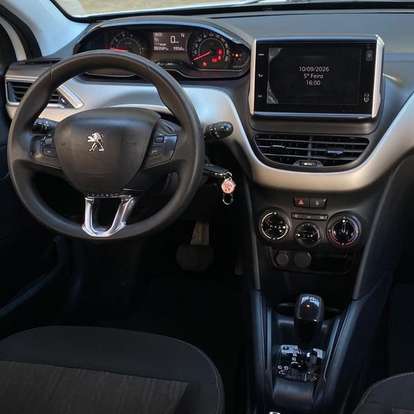 PEUGEOT-2008-2019