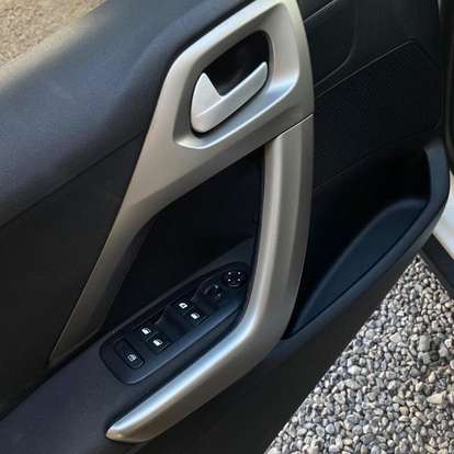 PEUGEOT-2008-2019