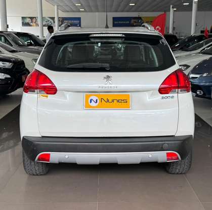 PEUGEOT-2008-2015