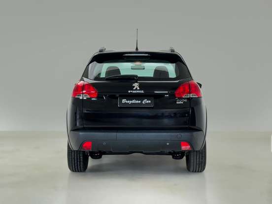 PEUGEOT-2008-2021
