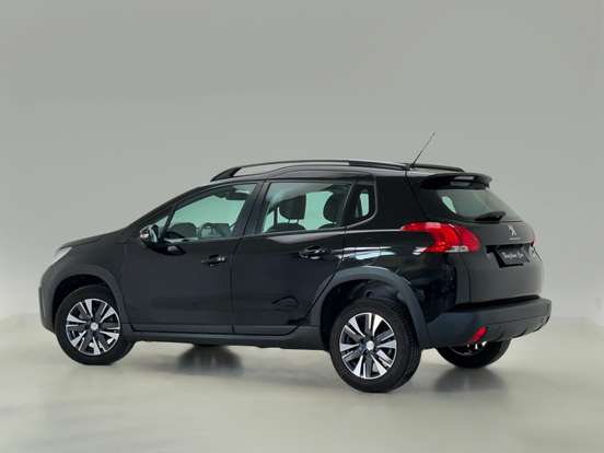 PEUGEOT-2008-2021
