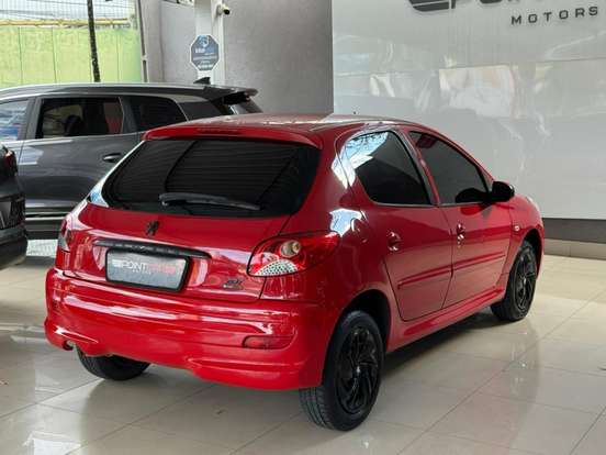 PEUGEOT-207-2011