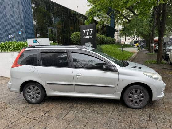 PEUGEOT 207 1.4 XR SPORT SW 8V FLEX 4P MANUAL