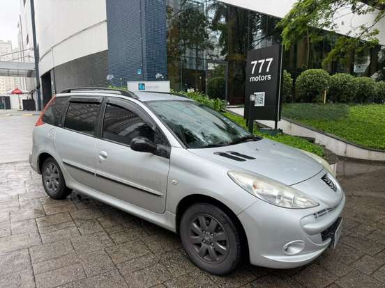 PEUGEOT-207-2011