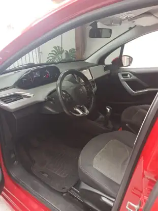 PEUGEOT-208-2014