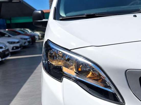 PEUGEOT-EXPERT-1.5 BLUEHDI DIESEL VITRE MANUAL PEUGEOT-EXPERT-2022