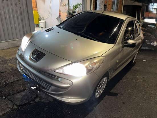 PEUGEOT-207-1.4 XR 8V FLEX 4P MANUAL PEUGEOT-207-2011