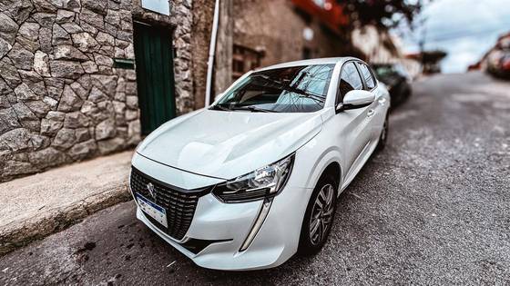 PEUGEOT 208 1.6 16V FLEX ALLURE AT6