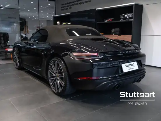 PORSCHE-718-2024