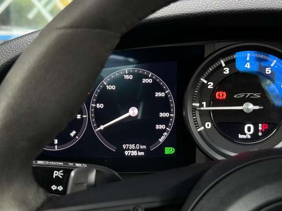 PORSCHE-911-2022