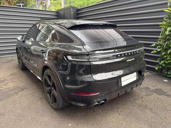 PORSCHE-CAYENNE-2025