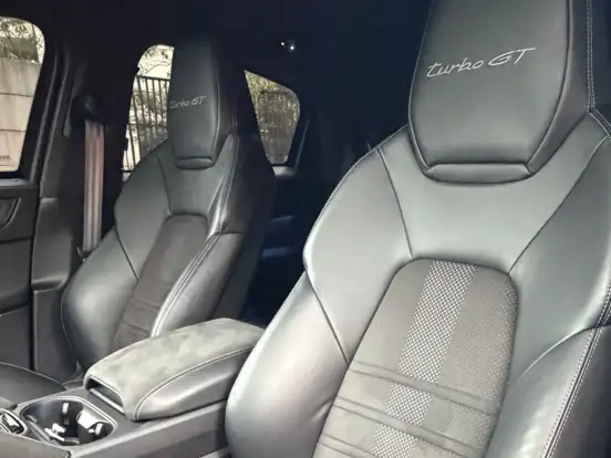 PORSCHE-CAYENNE-4.0 V8 GASOLINA TURBO GT COUPÉ AWD TIPTRONIC S PORSCHE-CAYENNE-2024