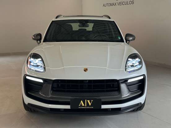 PORSCHE-MACAN-2026