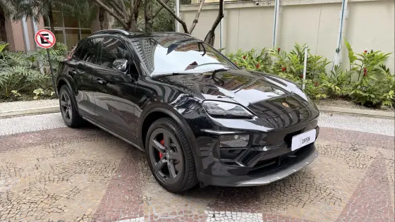 PORSCHE MACAN 4S ELÉTRICO