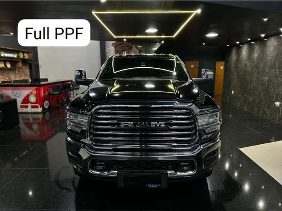 RAM-3500-6.7 I6 TURBO DIESEL LIMITED LONGHORN CD 4X4 AUTOMÁTICO RAM-3500-2024