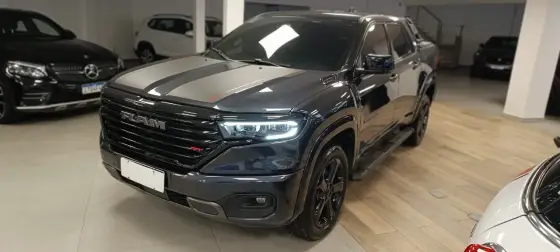 RAM RAMPAGE 2.0 HURRICANE 4 TURBO GASOLINA R/T 4X4 AUTOMÁTICO