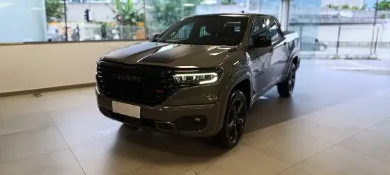 RAM RAMPAGE 2.0 HURRICANE 4 TURBO GASOLINA R/T 4X4 AUTOMÁTICO