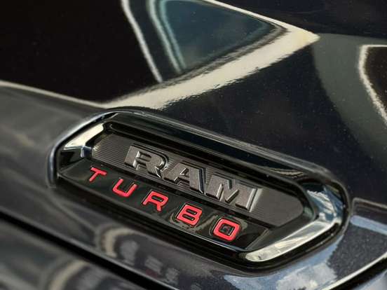 RAM-RAMPAGE-2.2 TURBO DIESEL REBEL 4X4 AUTOMÁTICO RAM-RAMPAGE-2025