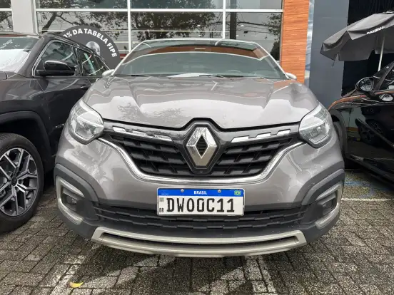 RENAULT-CAPTUR-2021
