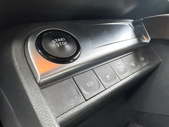 RENAULT-CAPTUR-2021