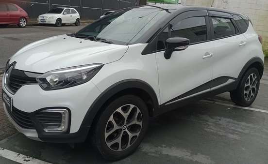 RENAULT-CAPTUR-2020