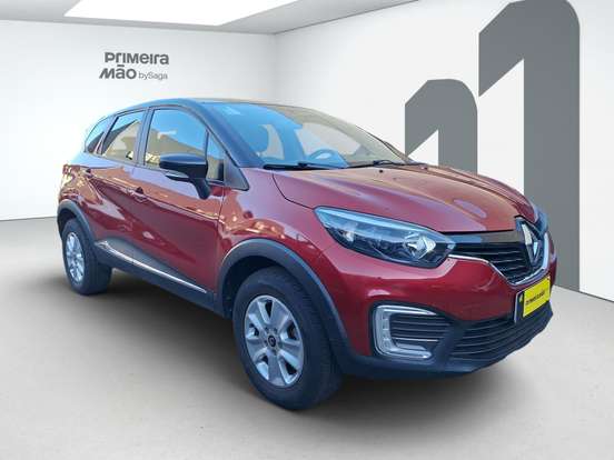 RENAULT-CAPTUR-2020