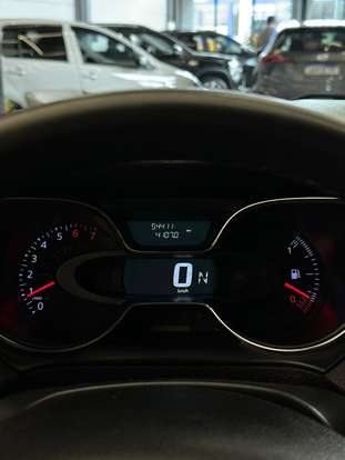 RENAULT-CAPTUR-2018