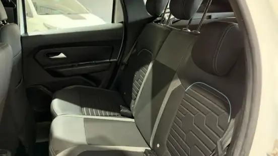RENAULT-DUSTER-2023
