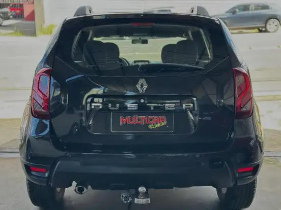 RENAULT-DUSTER-2016