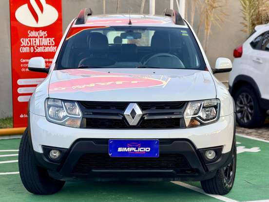 RENAULT-DUSTER-2018