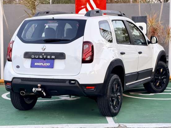 RENAULT-DUSTER-2018