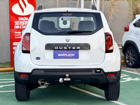 RENAULT-DUSTER-2018